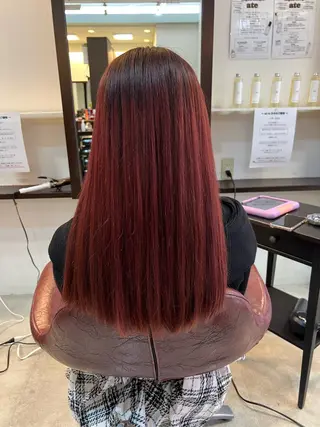 ロング カラー 松山 優里のヘアスタイル