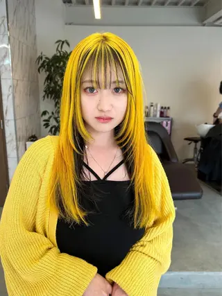 セミロング カラー ハイトーン×似合わせ 🌱中川慎之介のヘアスタイル