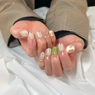 ミディアム ネイル SalonPrima Nail & Eyeのネイルデザイン