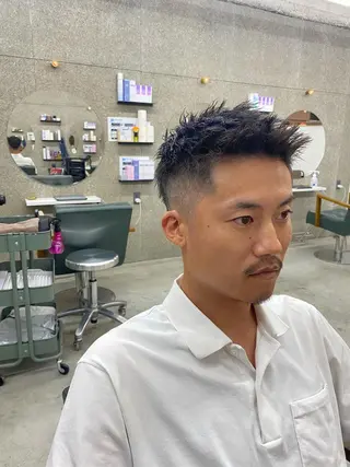 パーマ メンズ 八谷 将平のヘアスタイル