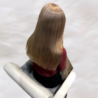 ロング カラー 押川 未羽のヘアスタイル