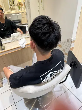 メンズ 🛜地毛風縮毛矯正/ 暗髪カラー/小林🛜のヘアスタイル