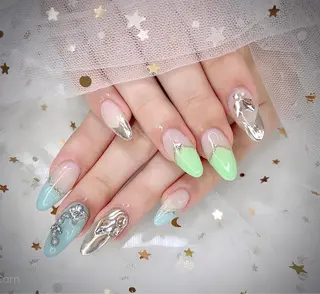 ネイル I-nailロング /ワンホン/キラキラのネイルデザイン