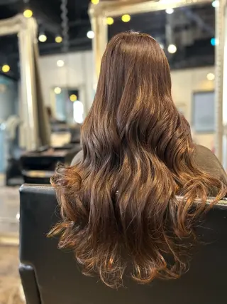 ロング Julia🖤 縮毛矯正🌬️🩵のヘアスタイル