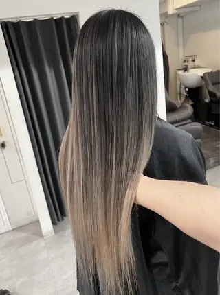 ロング カラー ROBIN所属・指名数No.1 /NAOYAのヘアスタイル