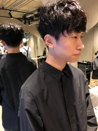 メンズ 🌈圧倒的デザイン パーマ　関和希のヘアスタイル
