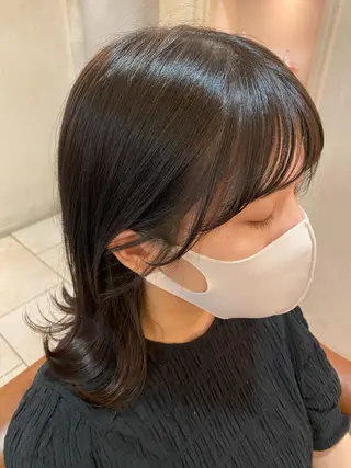 ミディアム 井上 日菜乃のヘアスタイル