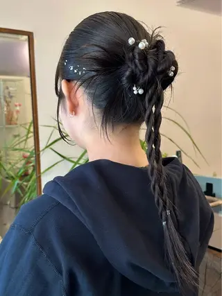 セミロング ヘアアレンジ 🐏nao /レイヤーカット🐏のヘアスタイル