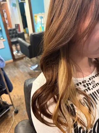 セミロング カラー 大立 七夏のヘアスタイル