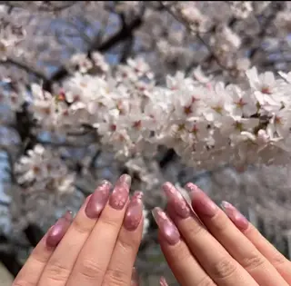 ネイル 岩田 麻里奈のネイルデザイン