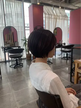 ショート labless MOEのヘアスタイル