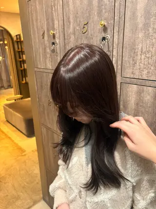 ロング カラー Inity心斎橋/ クルミのヘアスタイル