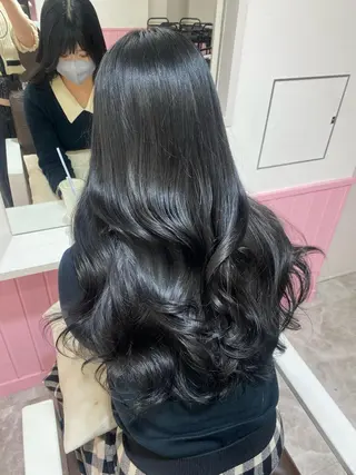 ロング 髪質改善韓国レイヤー SHIORI🦋のヘアスタイル