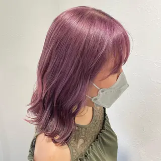 セミロング カラー shiho .のヘアスタイル