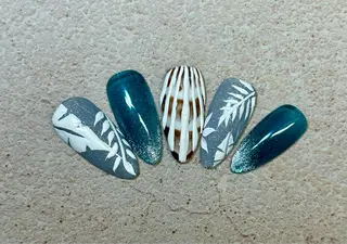 ネイル M.N_ nailのネイルデザイン