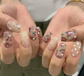 ネイル エリ🫧 nail池袋東口のネイルデザイン