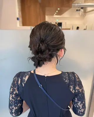 ミディアム カラー ヘアアレンジ 縮毛矯正+モテカラー 🎀✨MIHOのヘアスタイル