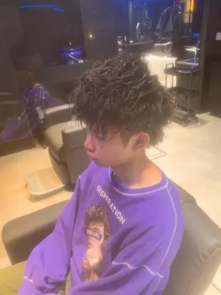 ミディアム 阿部 春道のヘアスタイル