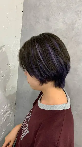 ショート カラー チバ ヒロトのヘアスタイル