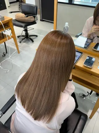 セミロング カラーモデル募集 ✨🤍モモハ🤍✨のヘアスタイル