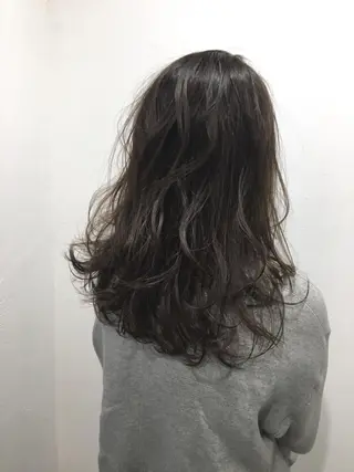セミロング カラー パーマ ヘアアレンジ メンズ マツエク・マツパ 境 健助のヘアスタイル