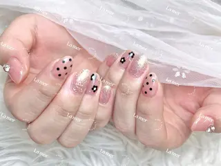 ネイル 🌻 Momoko_のネイルデザイン