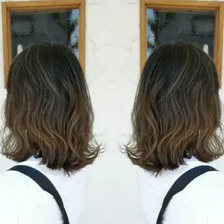 カラー ミディアム くわやま まさきのヘアスタイル
