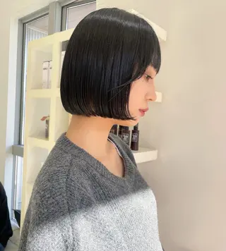 ショート カラー mir MIYUのヘアスタイル