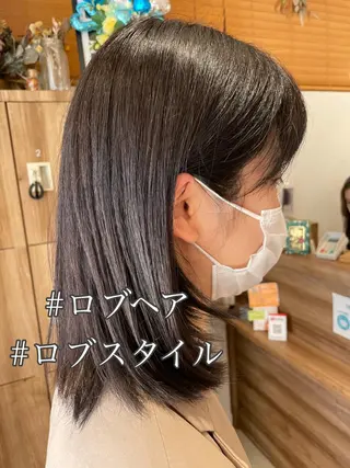 セミロング うる艶レイヤーカット hinakoのヘアスタイル