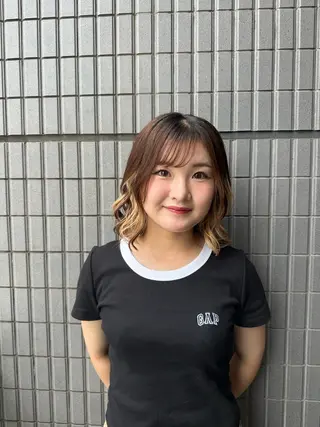 韓国レイヤー 🎀ダブルカラーのヘアスタイル