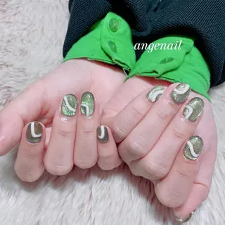 ネイル オーナーネイリスト MAKIのネイルデザイン