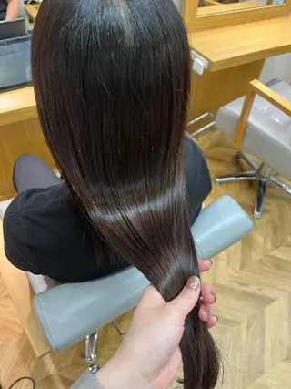 ロング ひなこ♡縮毛矯正/ 艶カラー🤍透明感のヘアスタイル