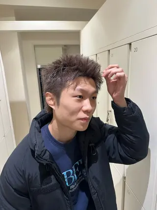 カラー ヘアアレンジ メンズ タイトボブ個性派カラ ーAKANEのヘアスタイル