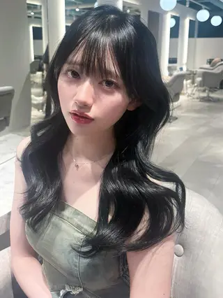 ロング カラー mo moのヘアスタイル