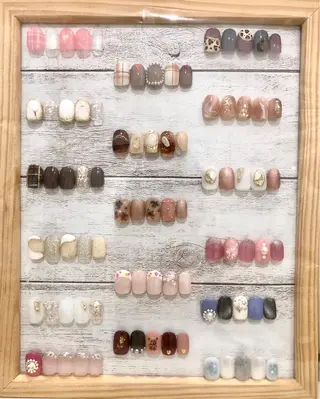 ネイル マツエク・マツパ アイブロウ Nail&eye Belire 新宿のネイルデザイン