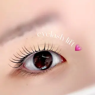 マツエク・マツパ ulu MISAKI /ﾊﾟﾘ/ﾏﾂｴｸのマツエク・マツパデザイン