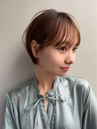 ショート カラー MARU.縮毛矯正 デザインカラーのヘアスタイル