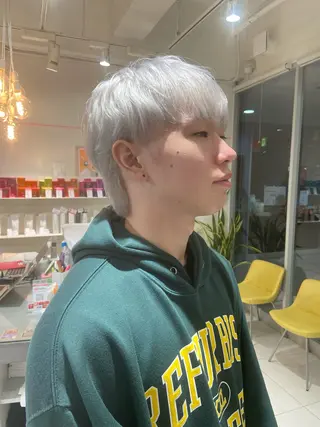 ショート カラー メンズ 浅野 匠のヘアスタイル