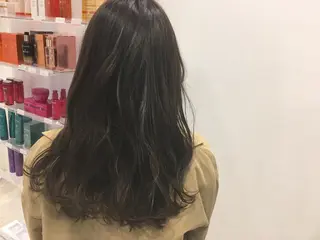 ミディアム クラッチムク博多小川 旭のヘアスタイル