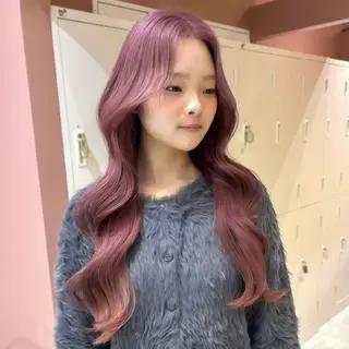 ロング カラー 透明感カラー/ 髪質改善✨️🎀萌愛のヘアスタイル