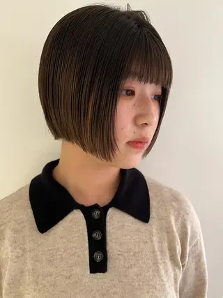 ショート ブリーチカラー🎀 韓国風/寺門美優のヘアスタイル