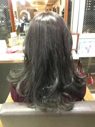 セミロング カラー ヘアアレンジ パピヨンロゼ 髪質改善/酸性のヘアスタイル