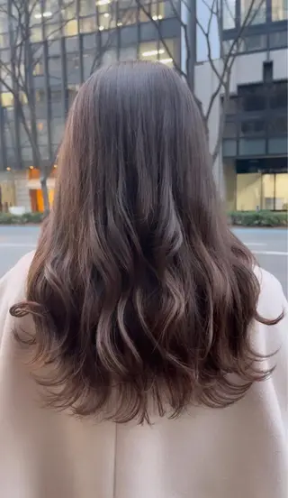 カラー えんぐちとも／透明感 カラー／博多ボブのヘアスタイル
