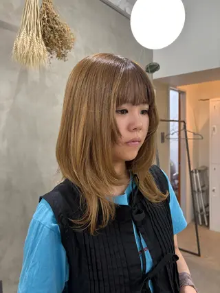 セミロング ヘアアレンジ LINDA Luna所属・功刀 栞奈のヘアスタイル