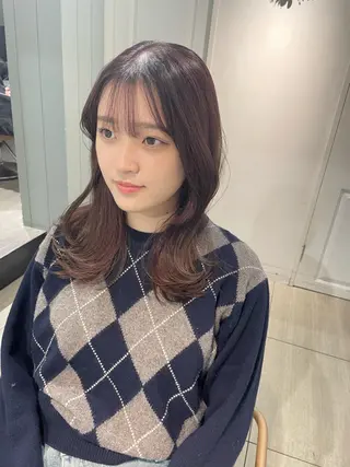 セミロング 梅田縮毛矯正◻︎髪質 改善◻︎細見 了眞のヘアスタイル