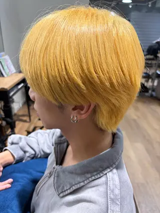 カラー グレー・オリーブ ソウタのヘアスタイル