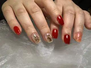 ネイル salon de 4H所属・小林 麻里のネイルデザイン