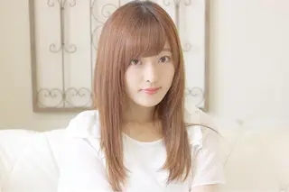 セミロング カラー 柳澤 興輝のヘアスタイル