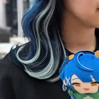 カラー ミディアム 推しカラー🦉にじさ んじカラー🌈🕒✨のヘアスタイル