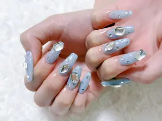 ネイル ~Sol&Luna~ Momonaのネイルデザイン